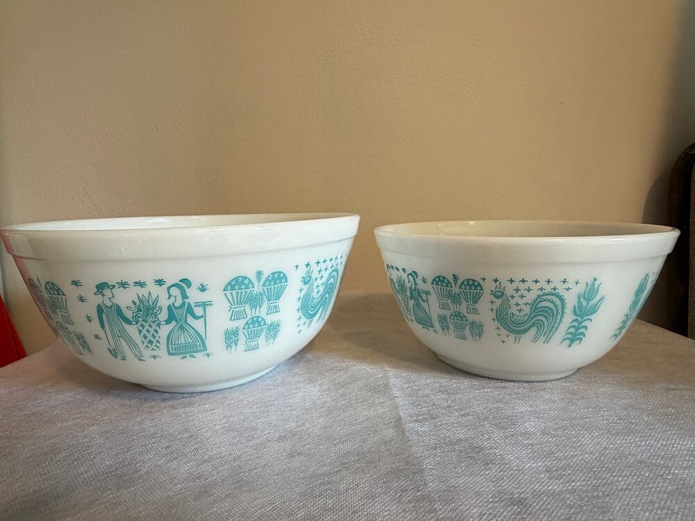Vintage Pyrex Amish Butterprint Mixing Bowls 402 403 Turquoise Set of 3